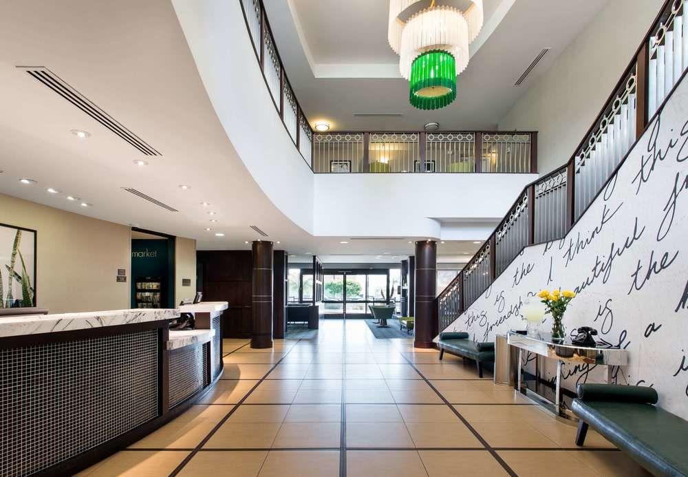 Hotel Angeles Burbank/downtown 3*