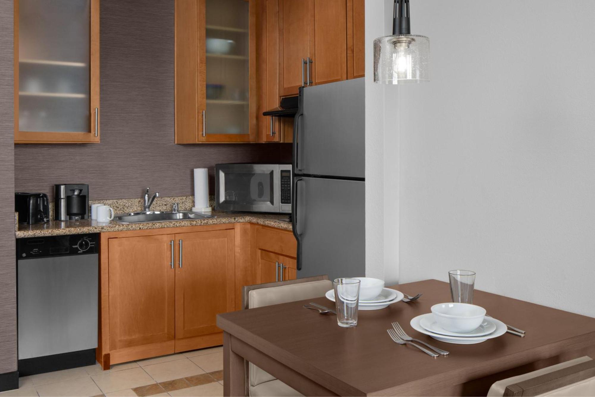 Angeles Burbank/downtown Hotel 3*