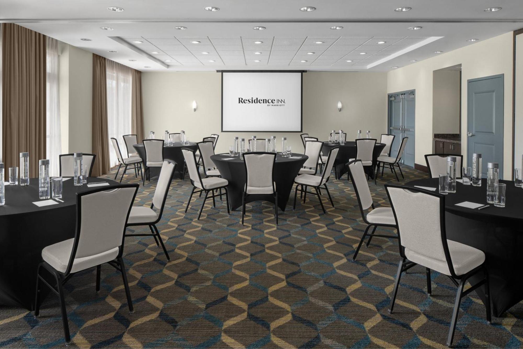 Angeles Burbank/downtown 3*