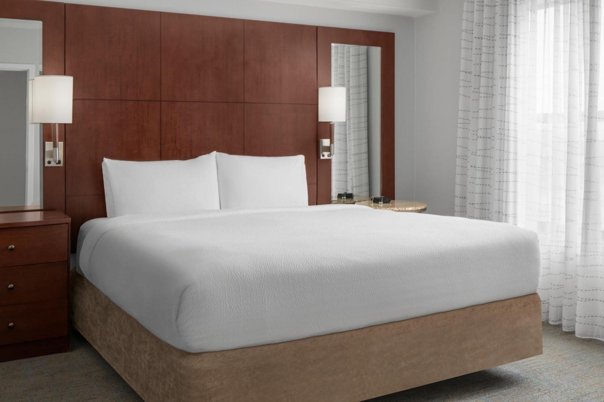 Angeles Burbank/downtown 3*