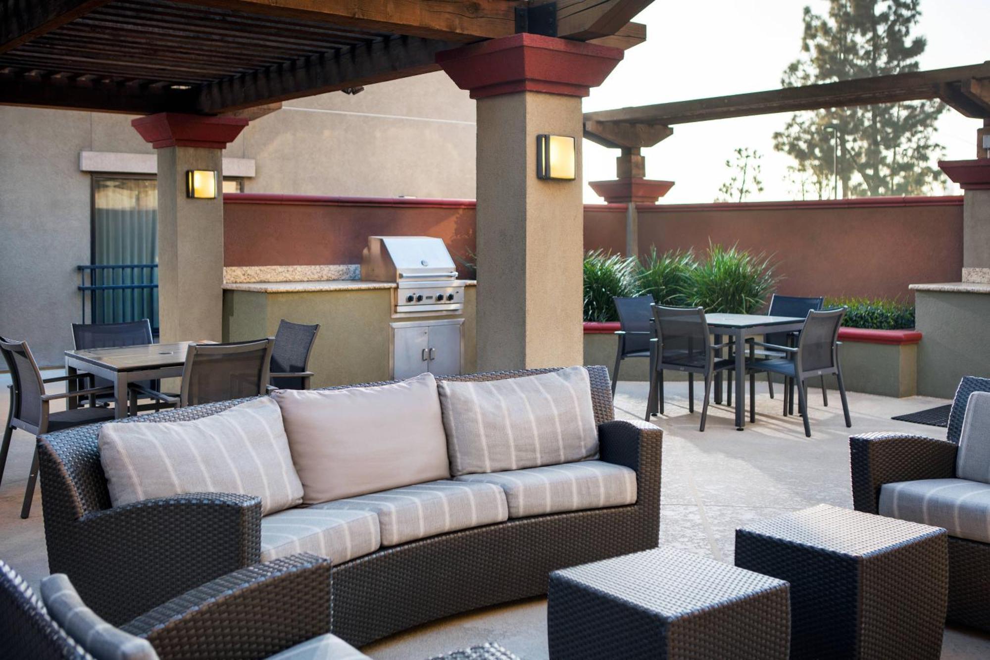 Angeles Burbank/downtown 3*