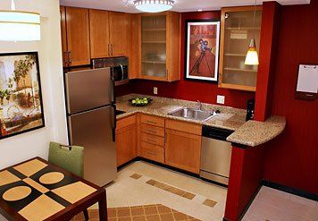 Hotel Angeles Burbank/downtown