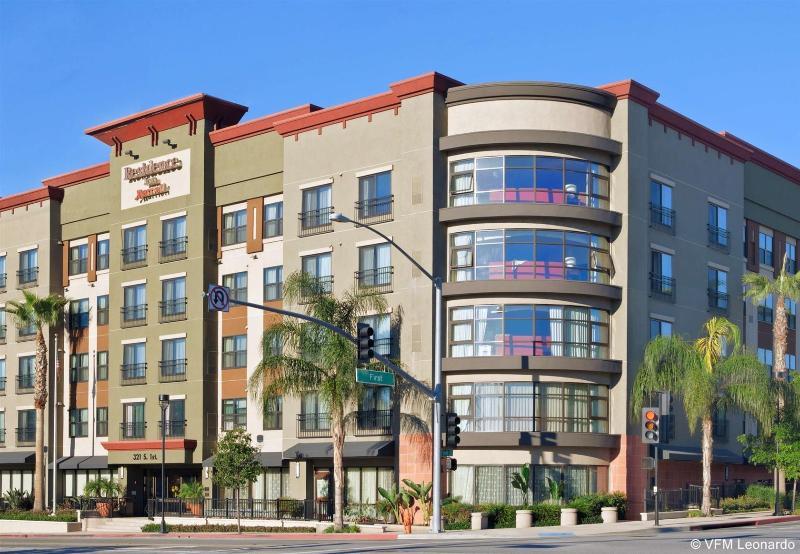 Hotel Angeles Burbank/downtown 3*